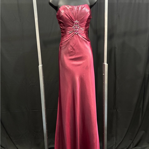 Mystique Boutique Strapless Metallic Burgundy Gown - Picture 1 of 5